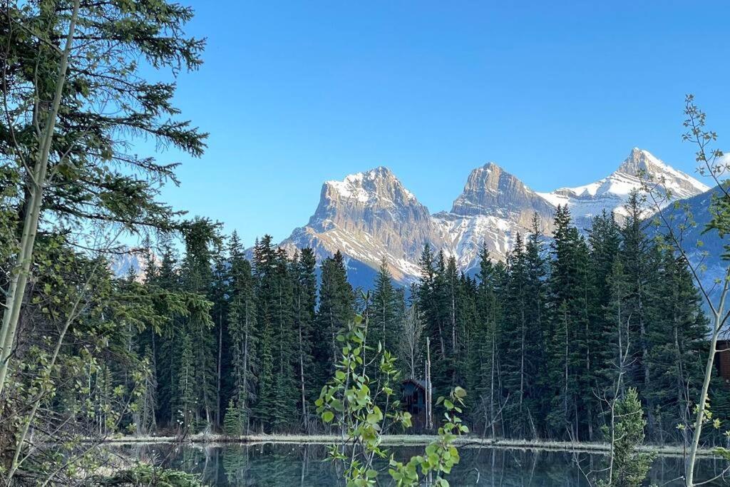 Unit #303 Mountain View 1Br In Canmore Downtown Экстерьер фото
